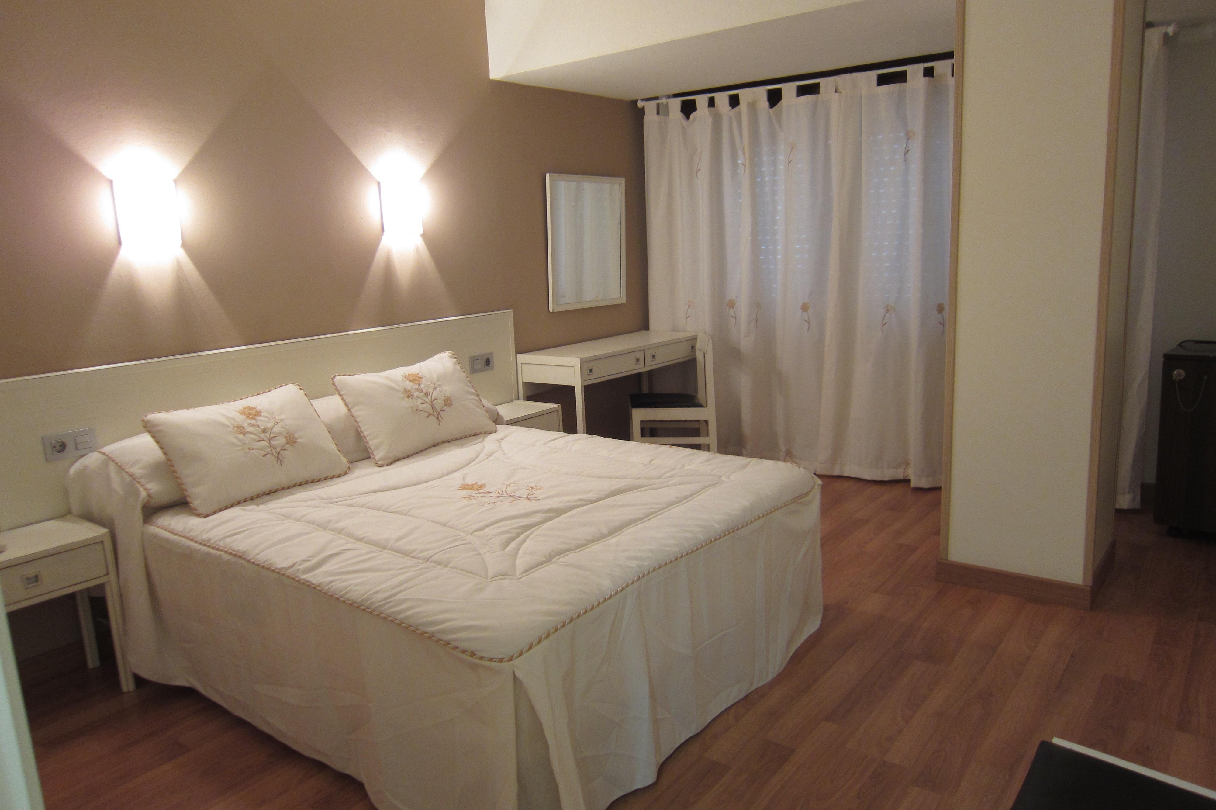 Hotel Acebos Azabache Gijón Zewnętrze zdjęcie