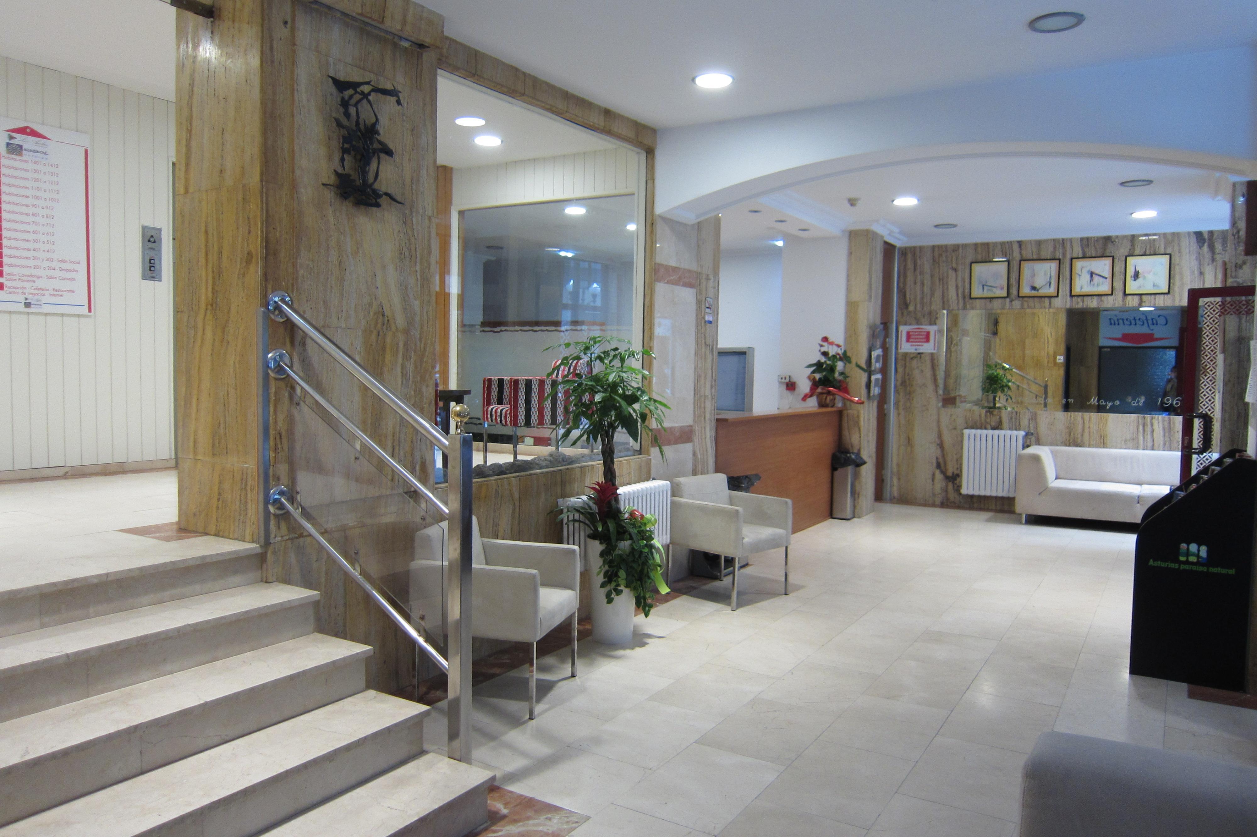 Hotel Acebos Azabache Gijón Zewnętrze zdjęcie
