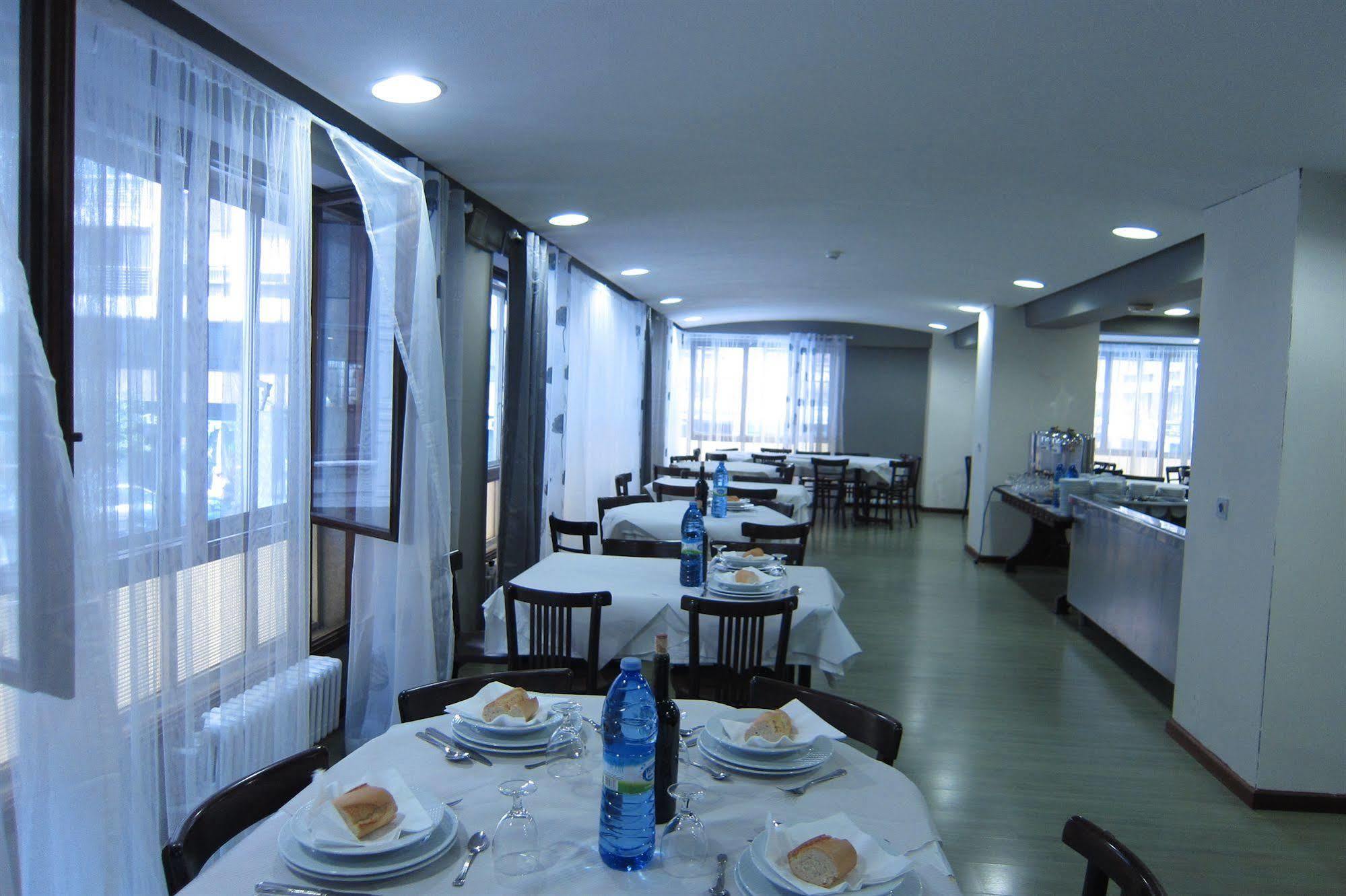 Hotel Acebos Azabache Gijón Zewnętrze zdjęcie