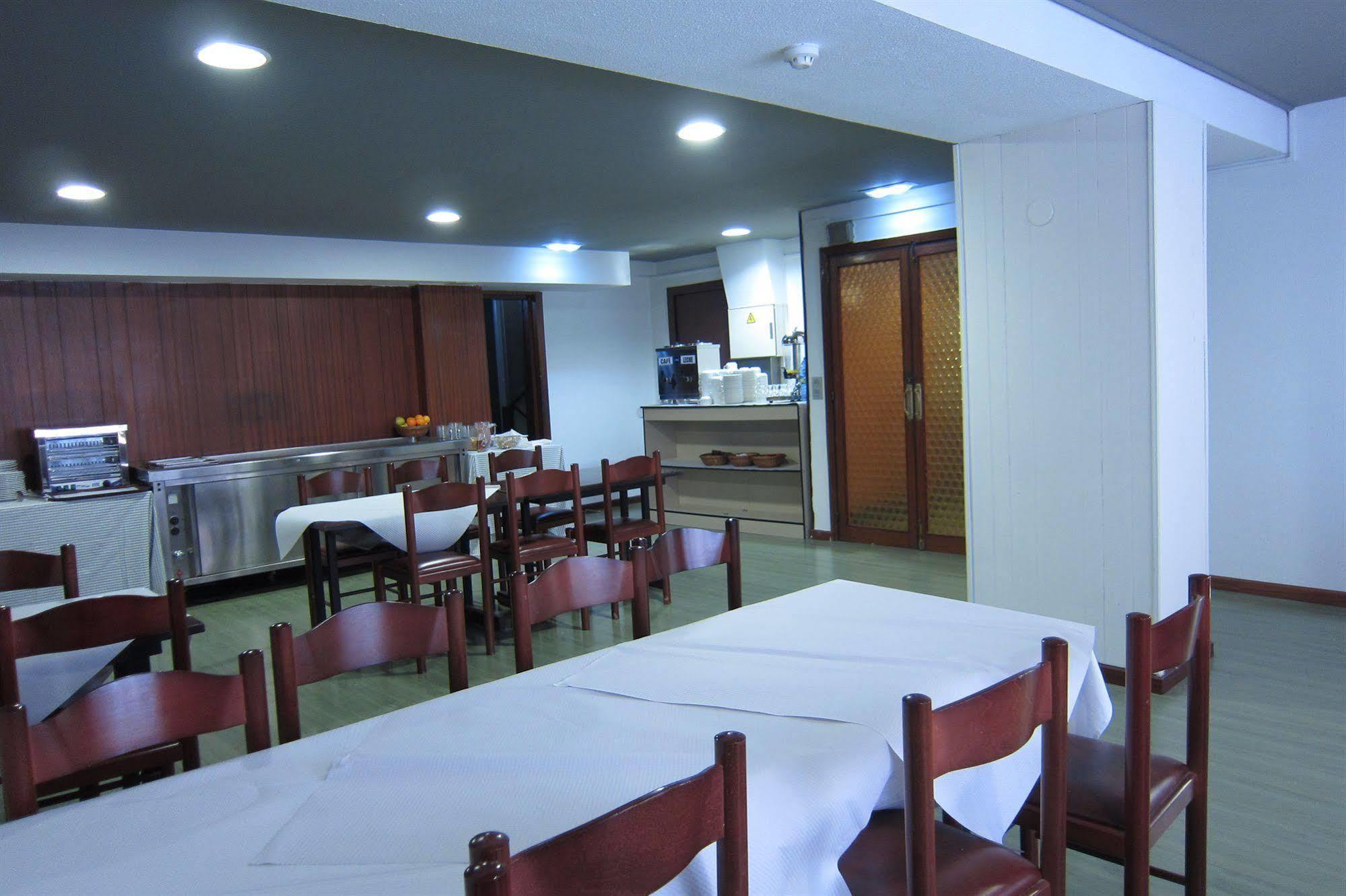 Hotel Acebos Azabache Gijón Zewnętrze zdjęcie